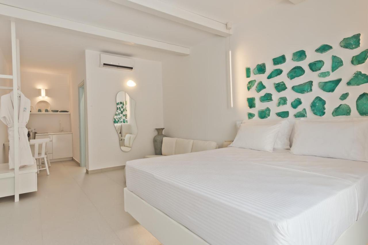 Enilion Luxury Suites Kyra Panagia 外观 照片