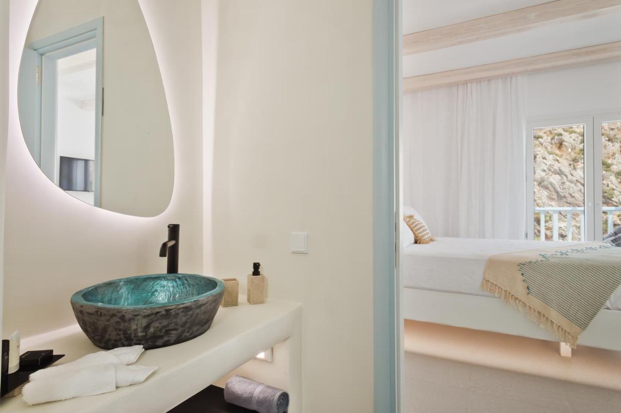 Enilion Luxury Suites Kyra Panagia 外观 照片