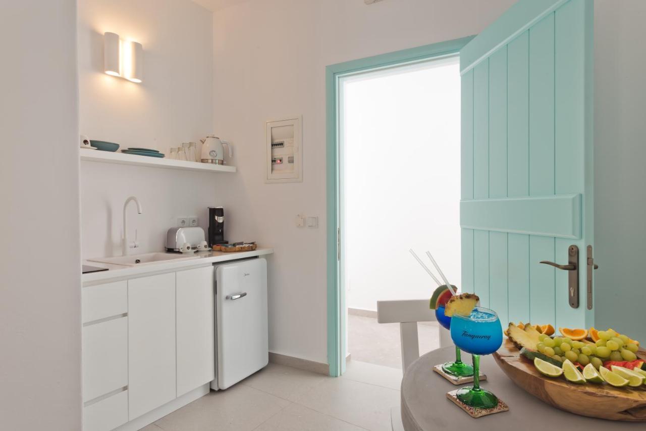 Enilion Luxury Suites Kyra Panagia 外观 照片