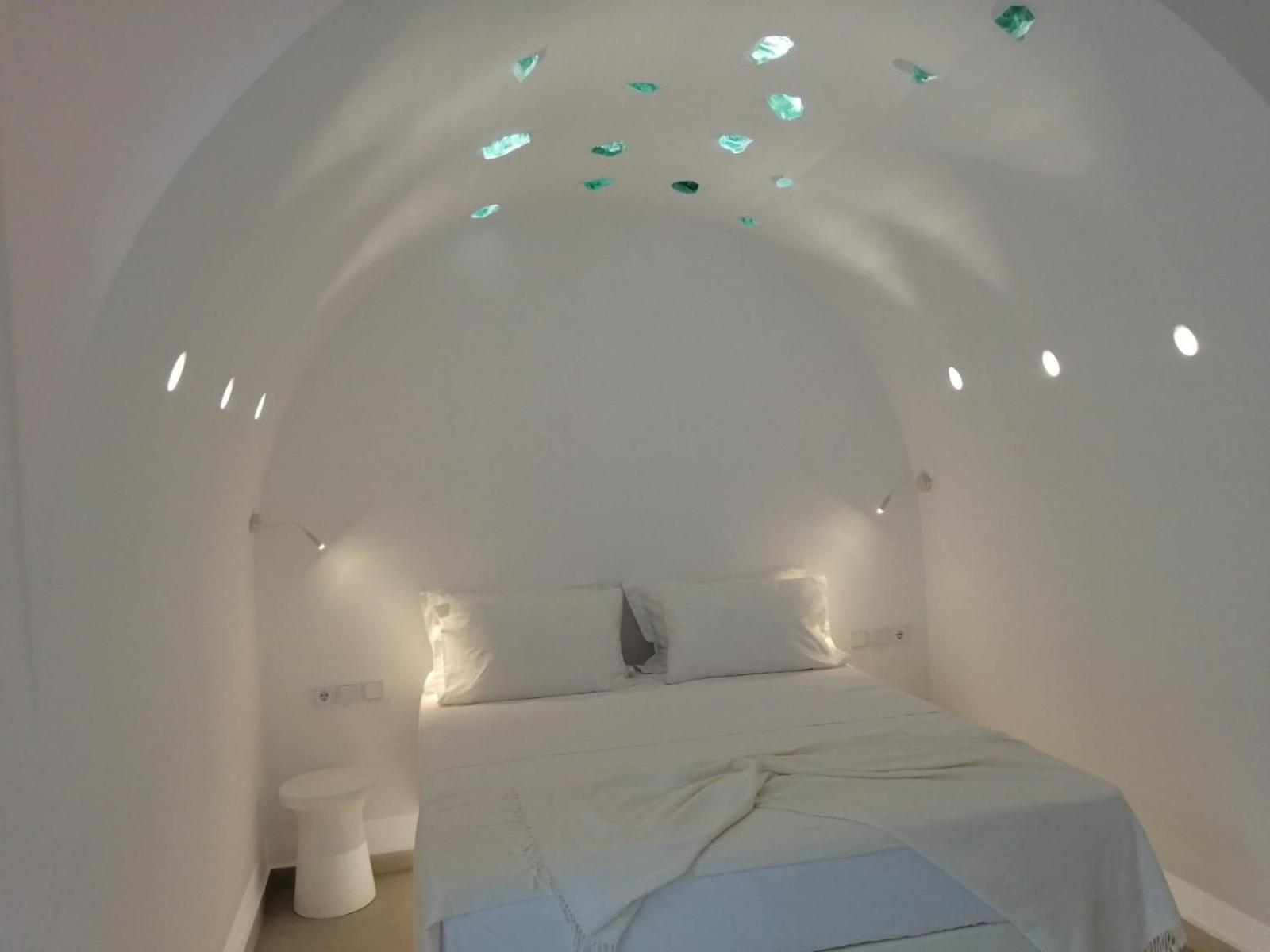 Enilion Luxury Suites Kyra Panagia 外观 照片