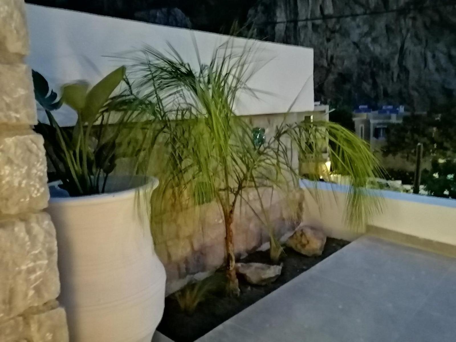 Enilion Luxury Suites Kyra Panagia 外观 照片