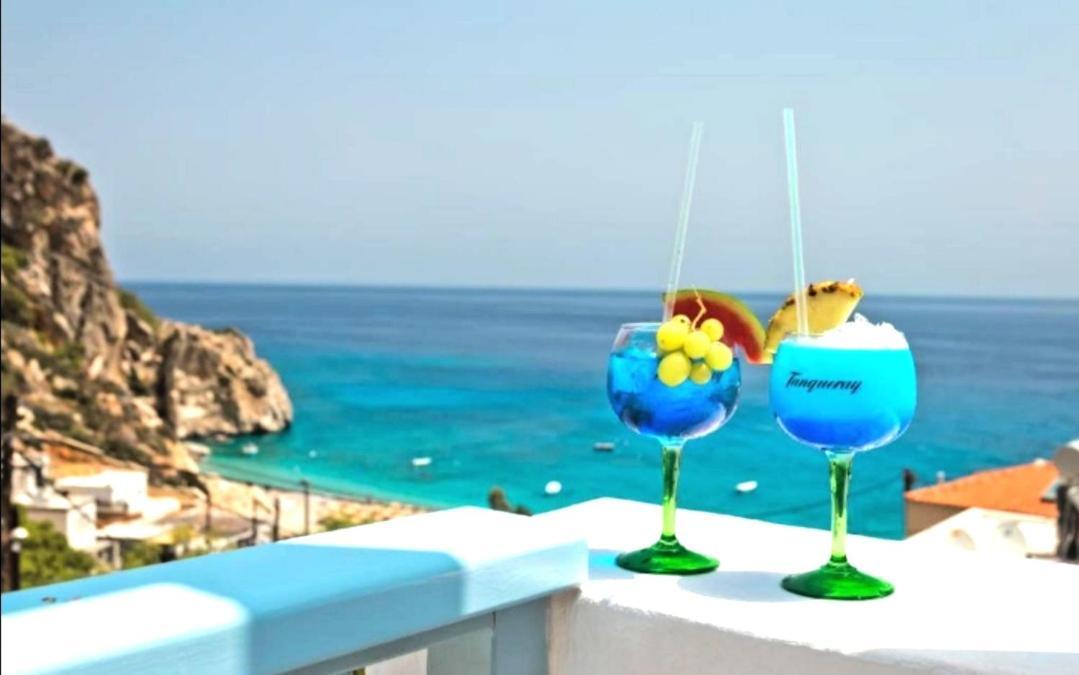 Enilion Luxury Suites Kyra Panagia 外观 照片