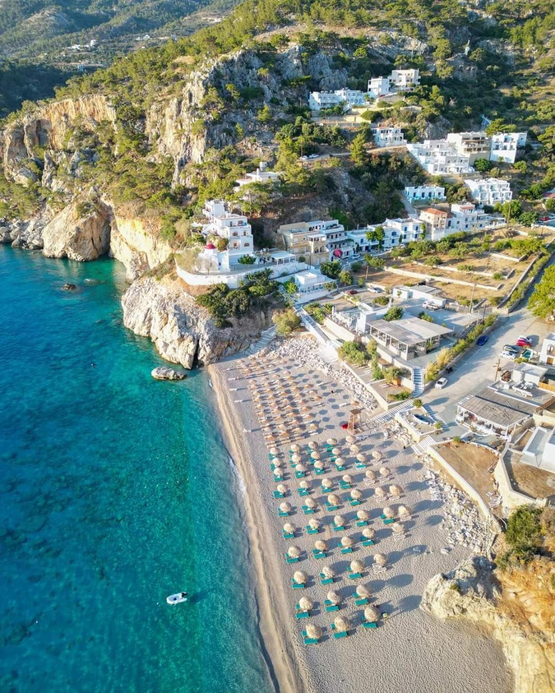 Enilion Luxury Suites Kyra Panagia 外观 照片